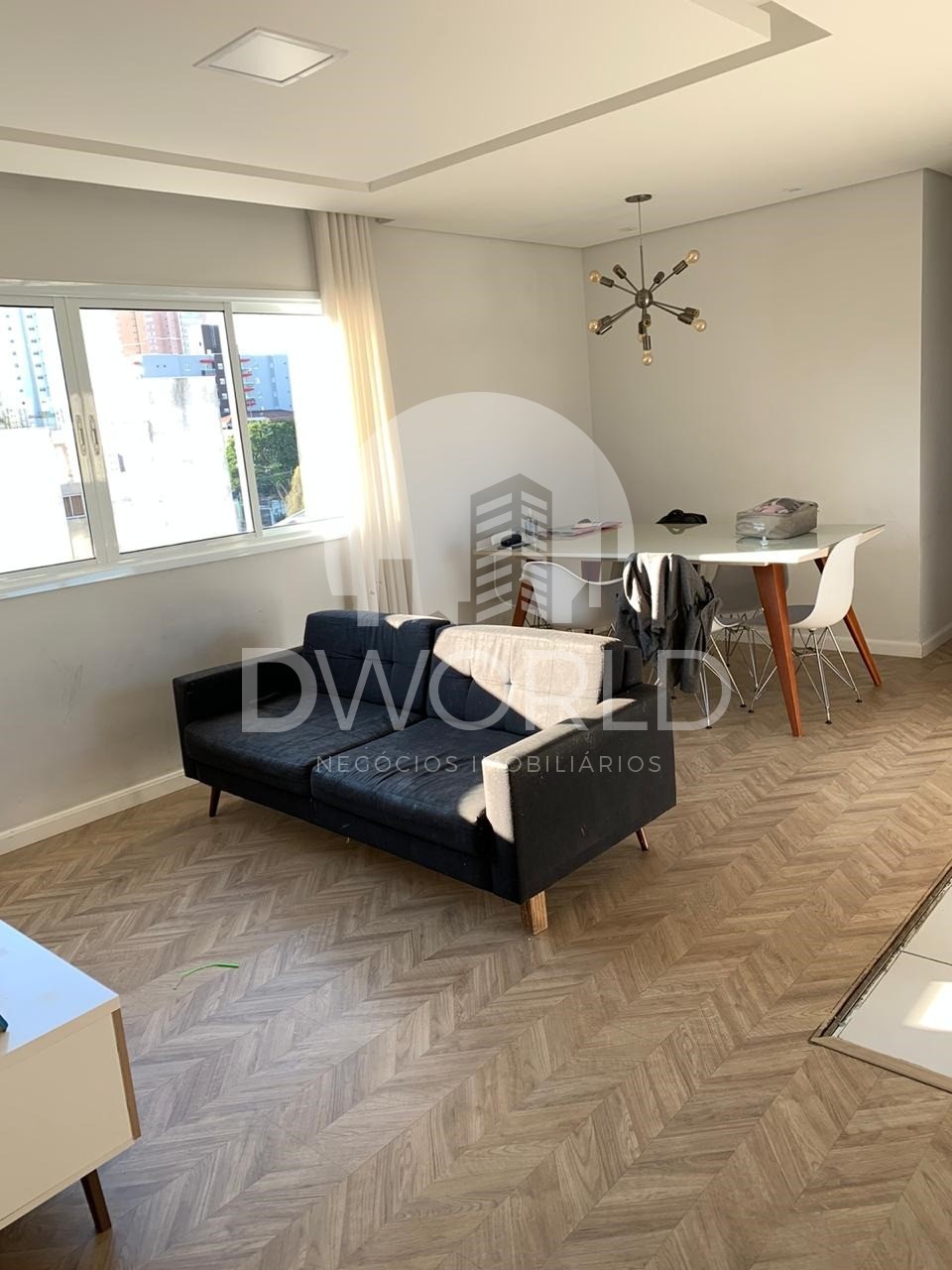 Apartamento à venda com 3 quartos, 83m² - Foto 2