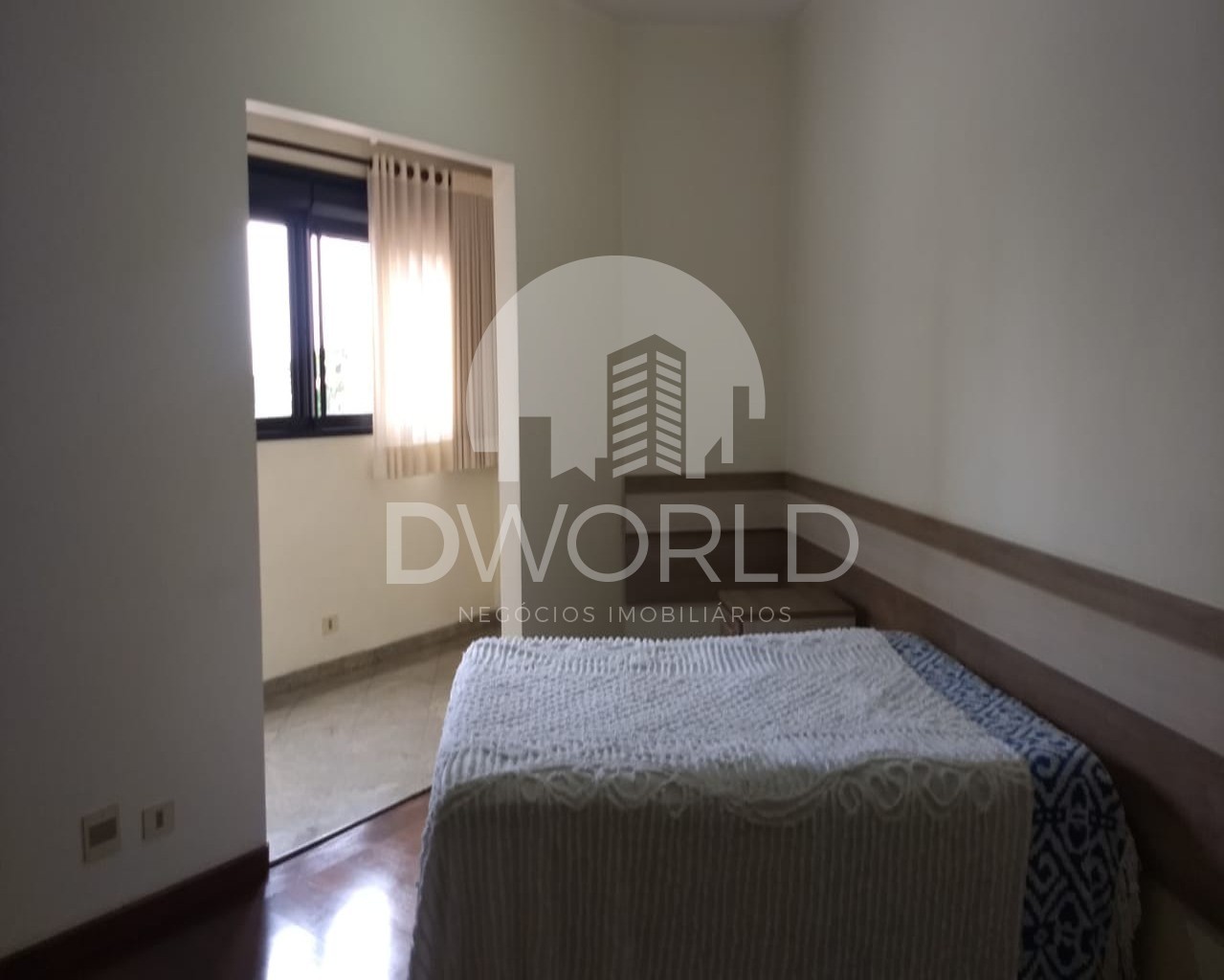 Apartamento à venda com 5 quartos, 300m² - Foto 31