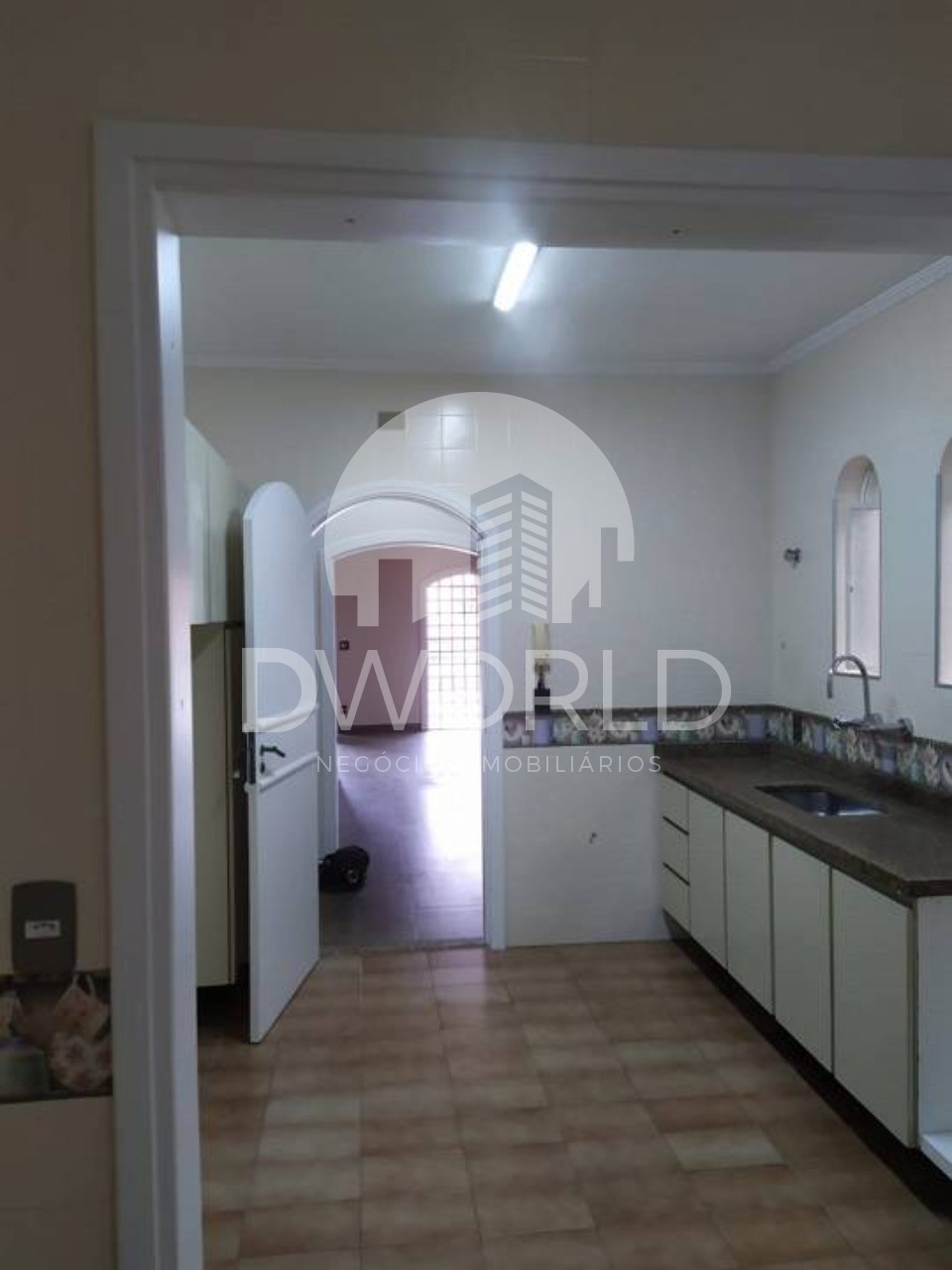 Casa à venda com 3 quartos, 218m² - Foto 18