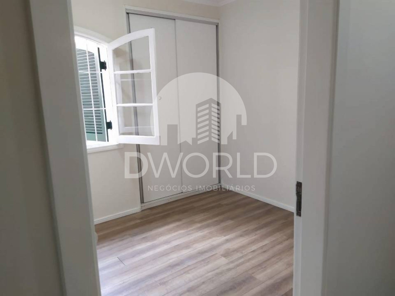 Casa à venda com 3 quartos, 218m² - Foto 12