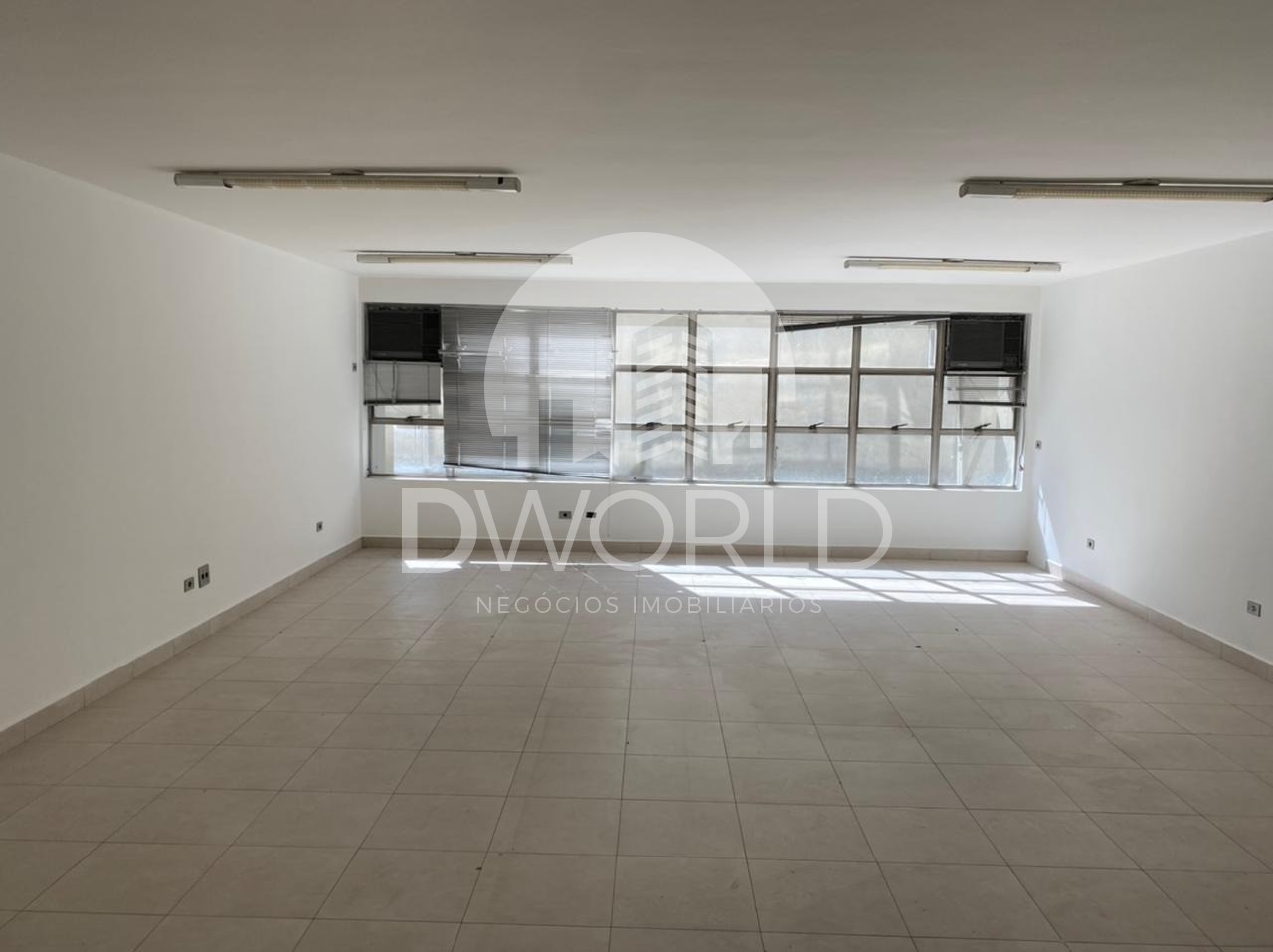 Conjunto Comercial-Sala à venda, 67m² - Foto 1