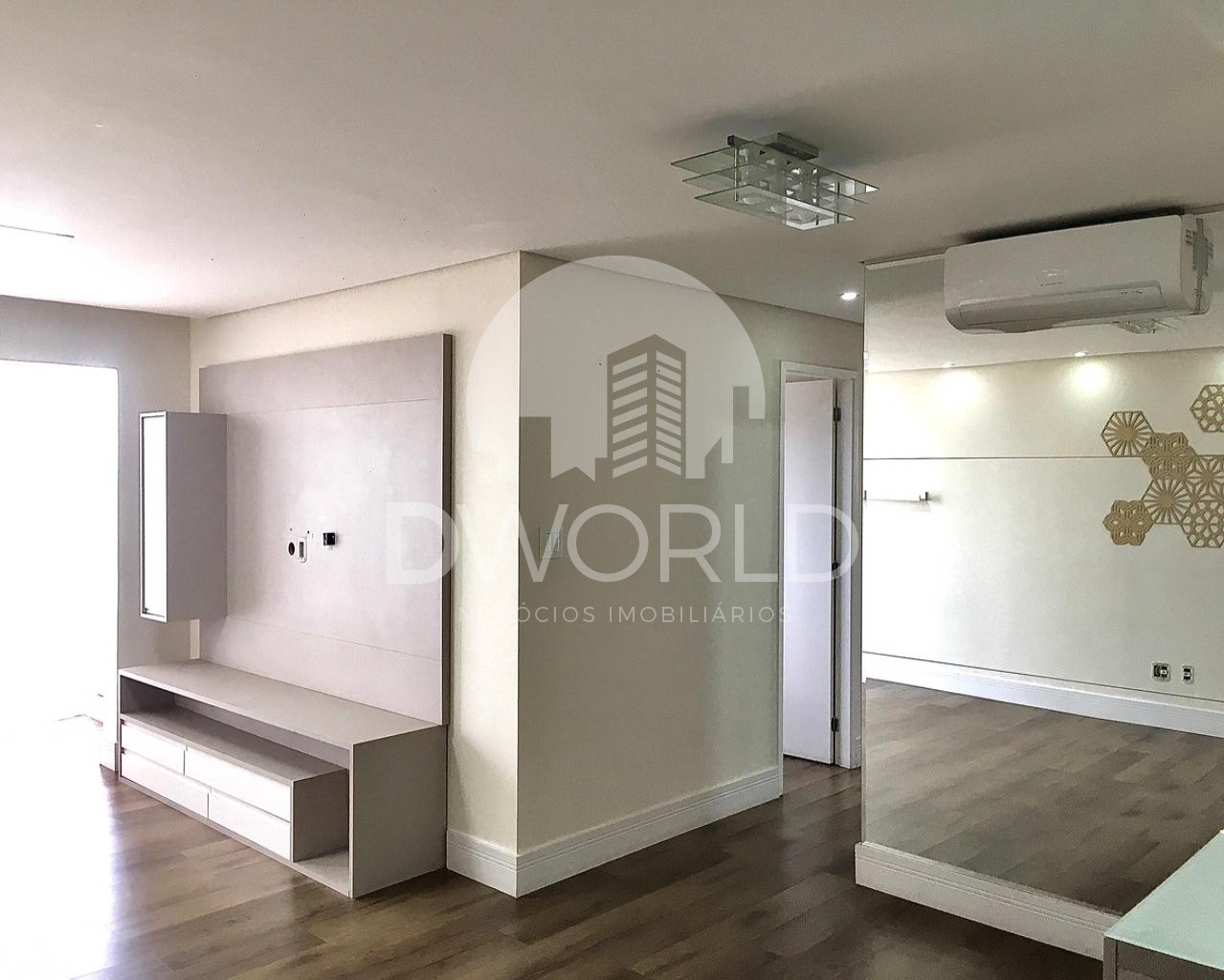 Apartamento à venda com 3 quartos, 85m² - Foto 1