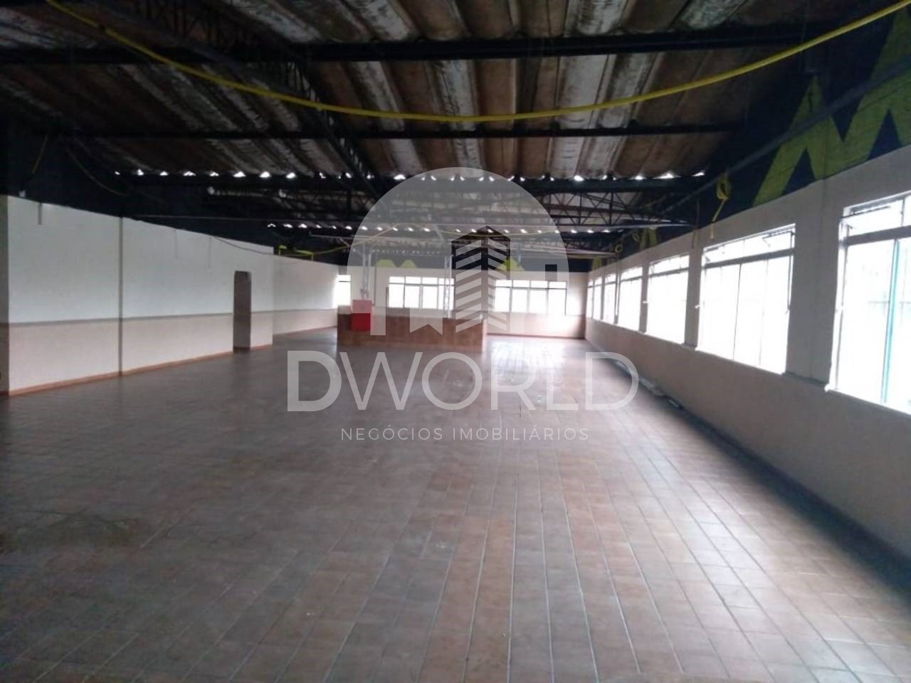 Loja-Salão para alugar, 1290m² - Foto 2