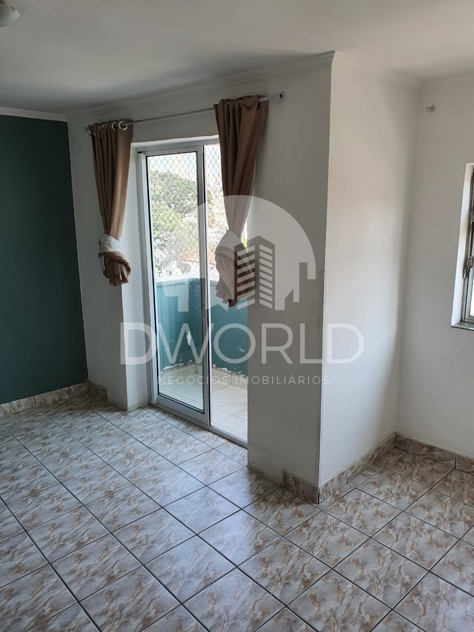 Apartamento à venda com 2 quartos, 64m² - Foto 2