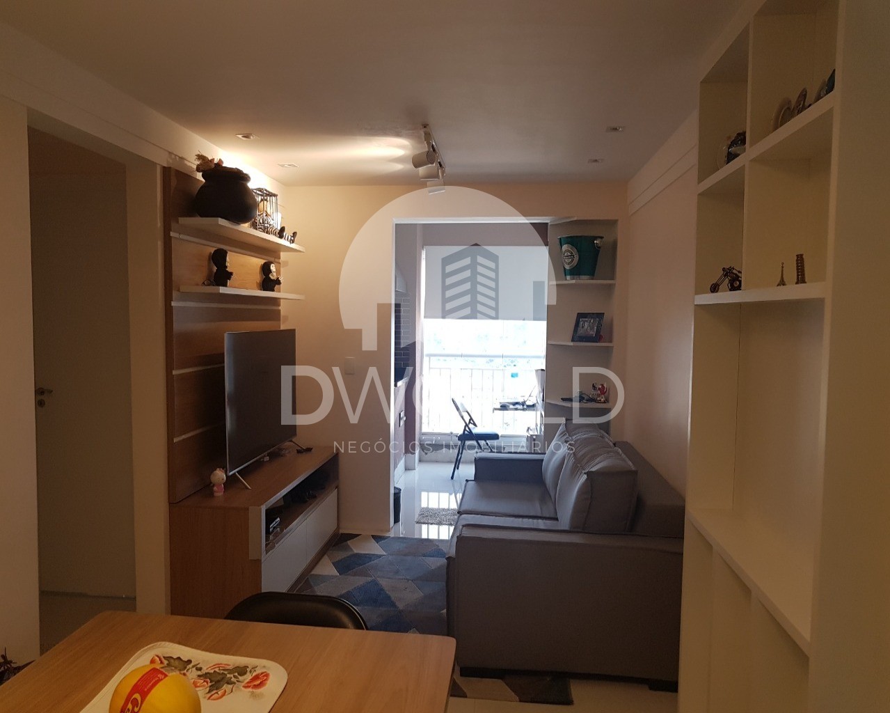 Apartamento à venda com 2 quartos, 60m² - Foto 2