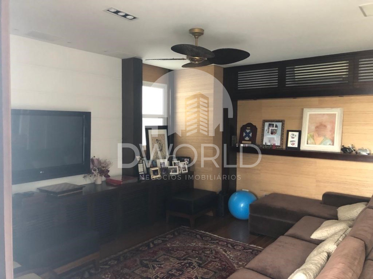 Apartamento para alugar com 4 quartos, 262m² - Foto 10