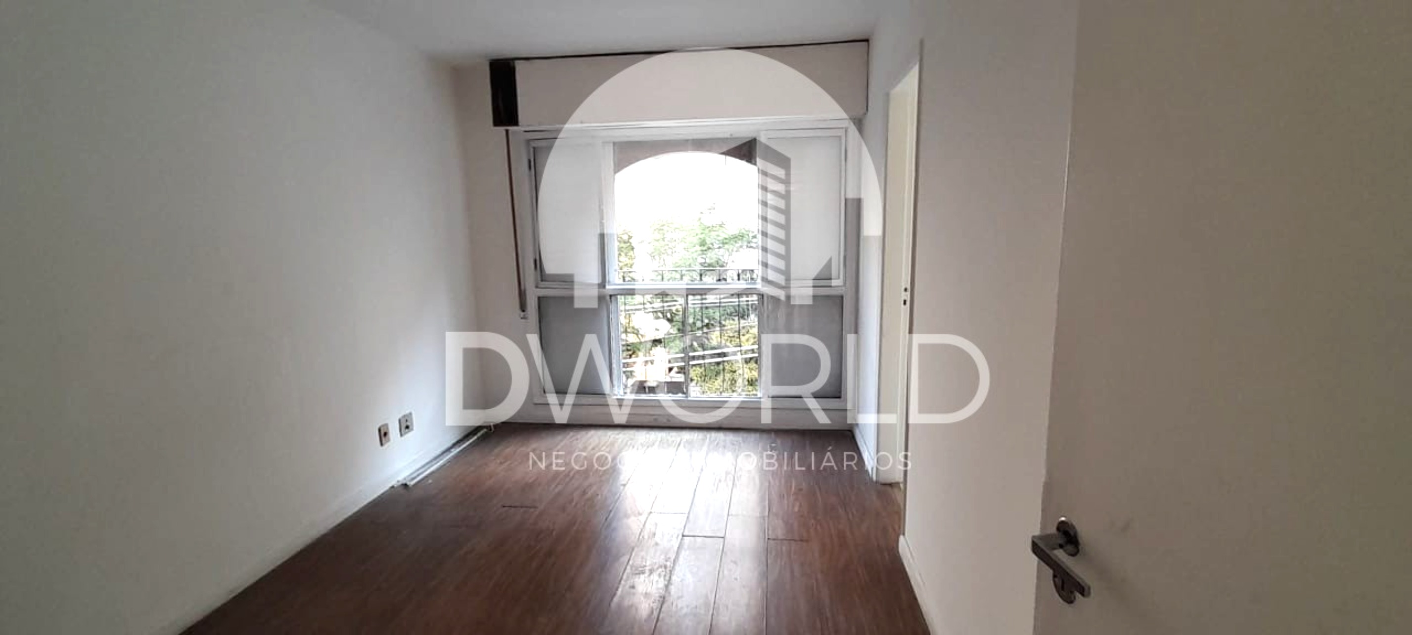 Apartamento para alugar com 3 quartos, 157m² - Foto 4