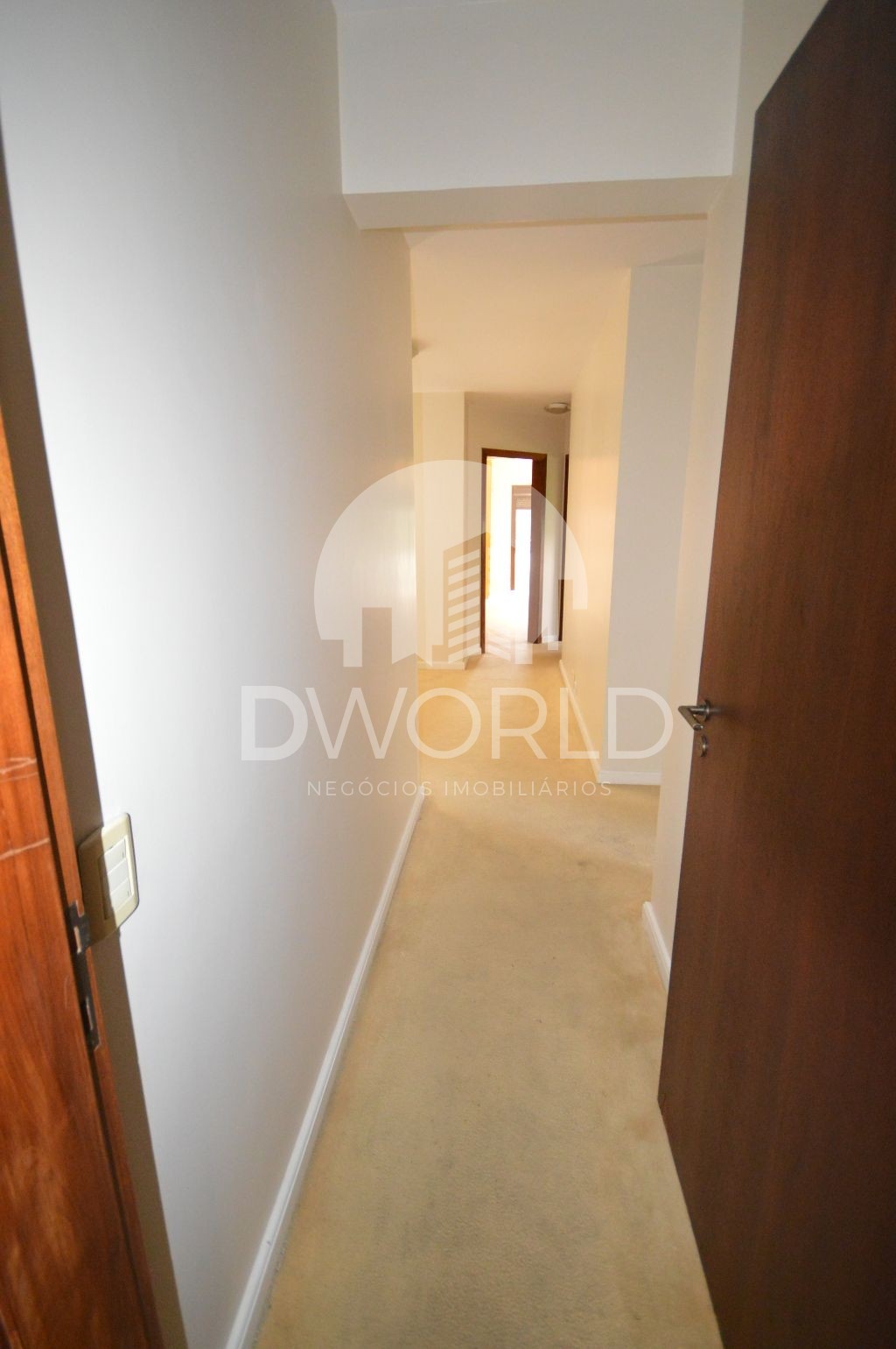 Apartamento à venda com 4 quartos, 196m² - Foto 14