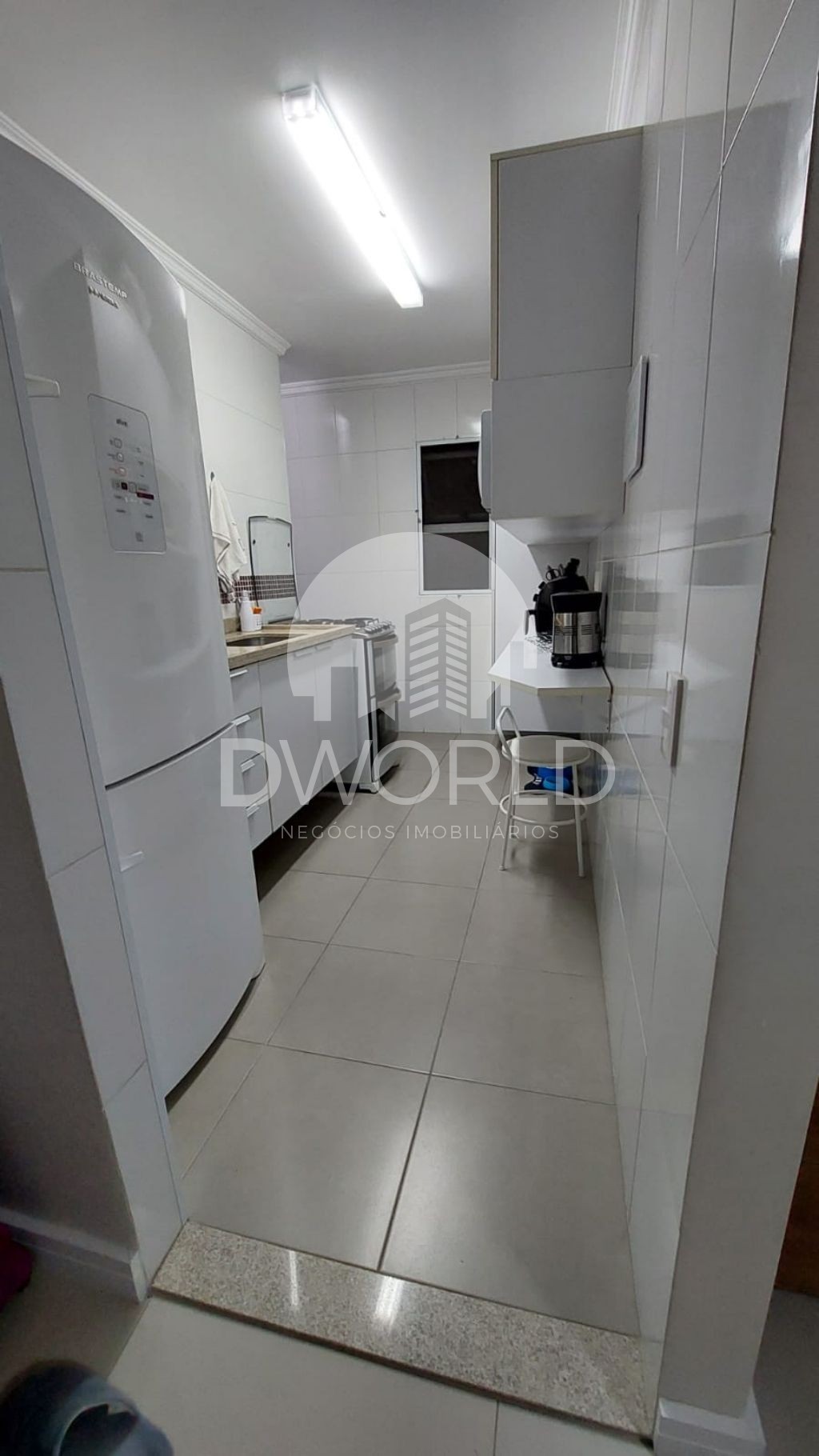 Apartamento à venda com 2 quartos, 64m² - Foto 14