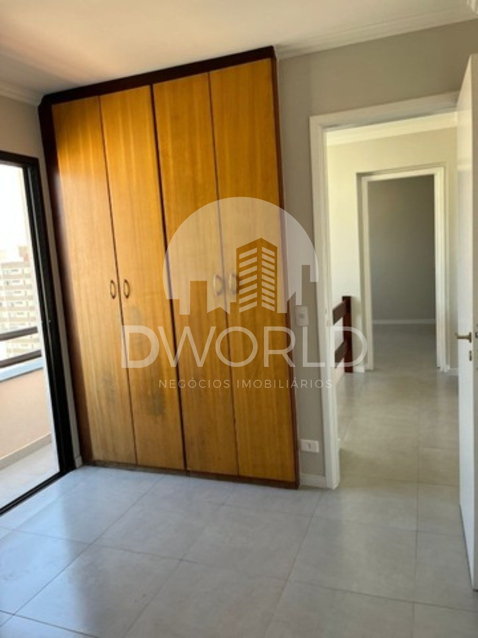 Apartamento à venda com 3 quartos, 169m² - Foto 6