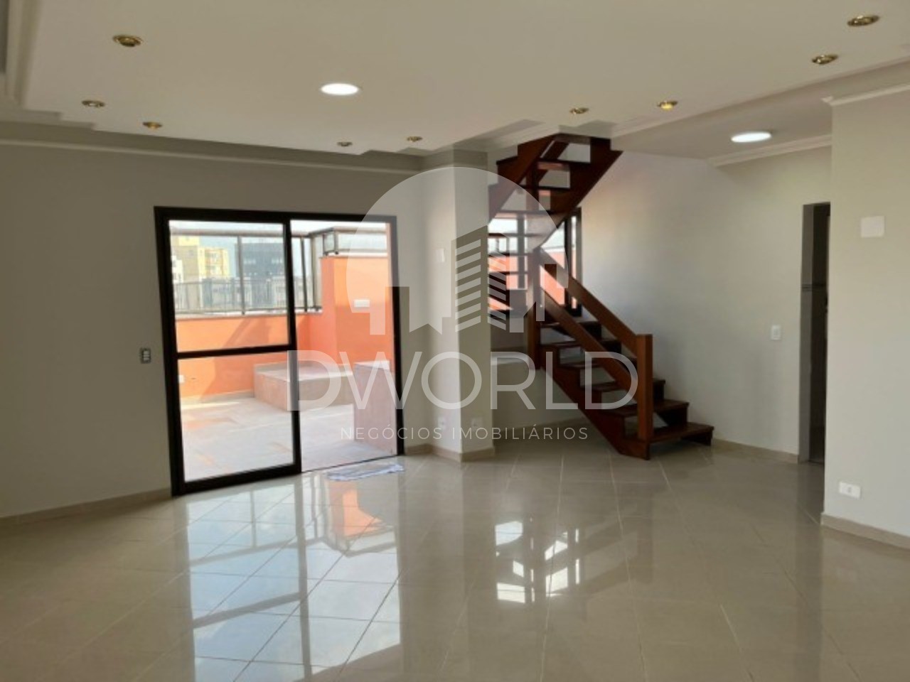 Apartamento à venda com 3 quartos, 169m² - Foto 1