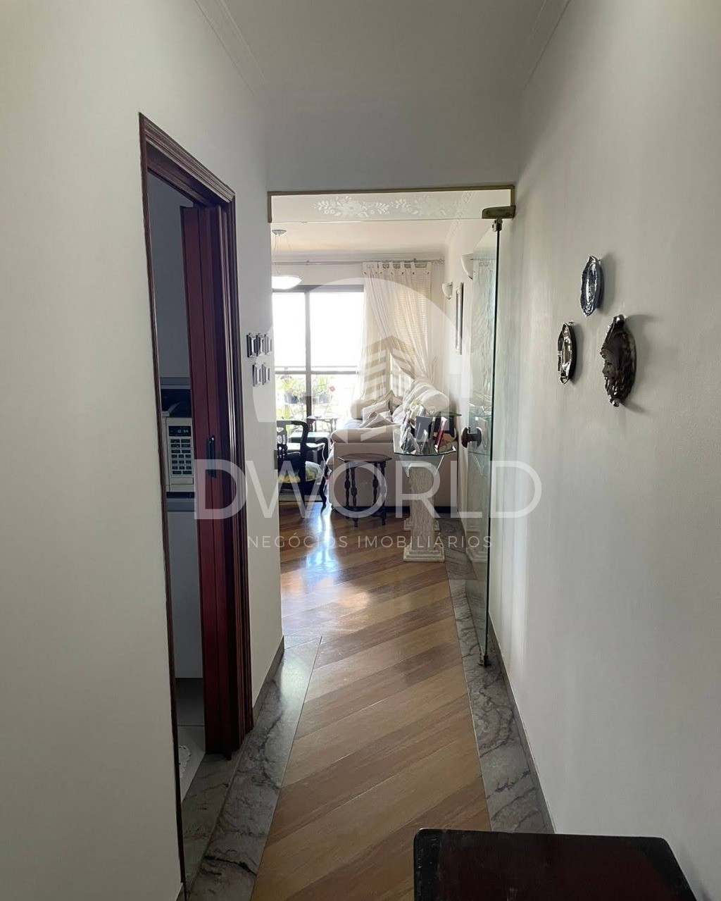 Apartamento à venda com 3 quartos, 127m² - Foto 2