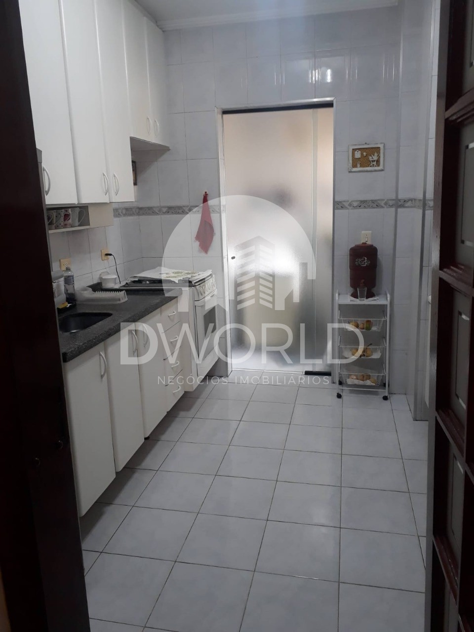 Apartamento à venda com 3 quartos, 75m² - Foto 18