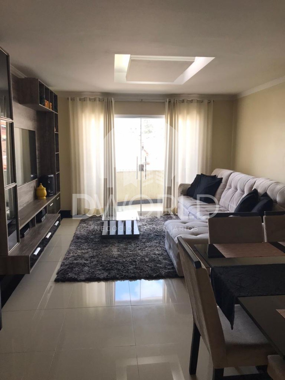 Casa à venda com 2 quartos, 96m² - Foto 2