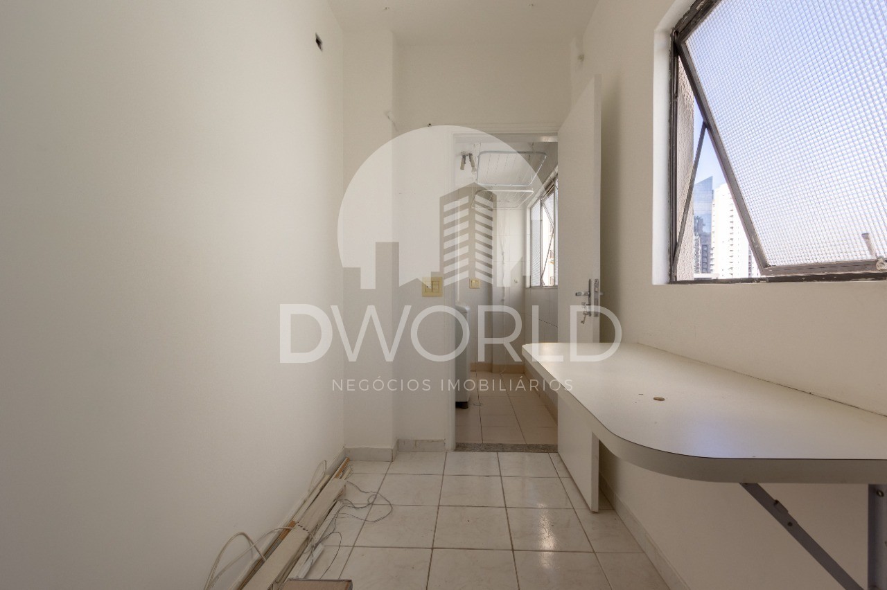 Apartamento à venda com 2 quartos, 75m² - Foto 12