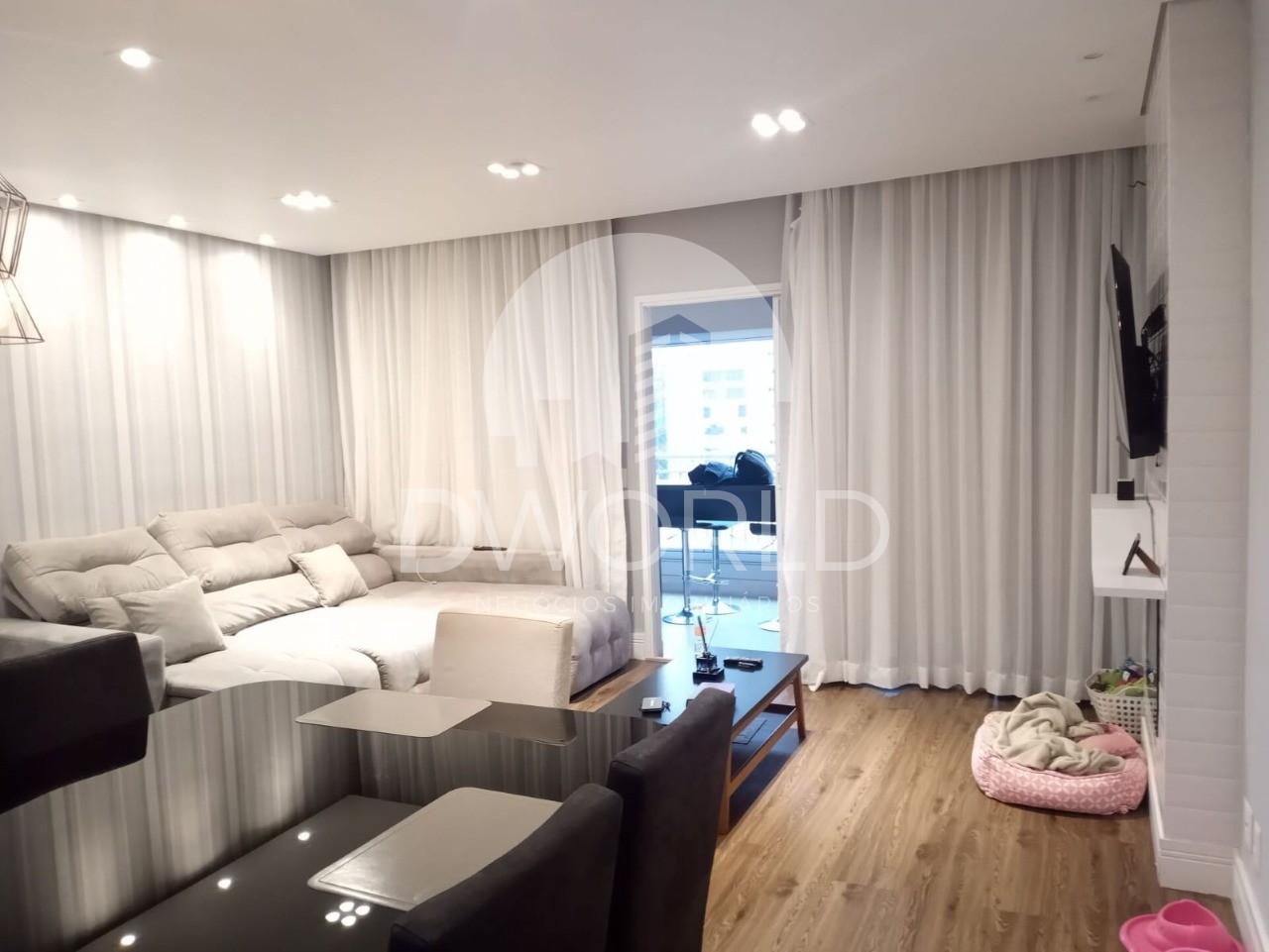 Apartamento à venda com 2 quartos, 94m² - Foto 2