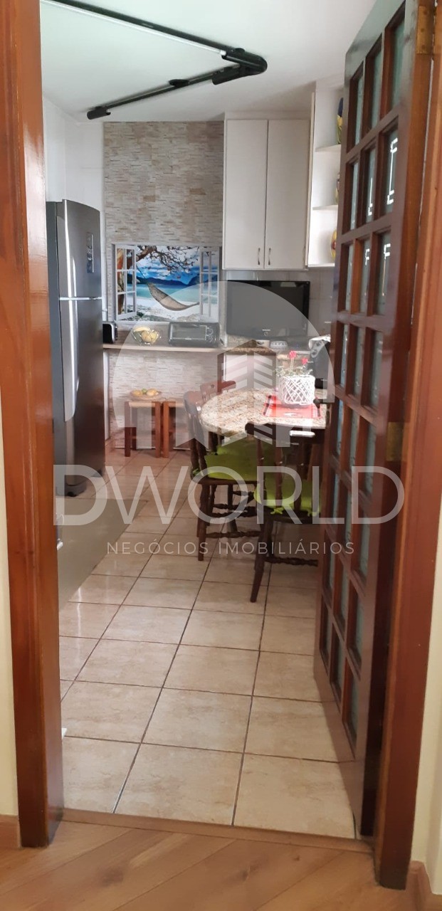 Sobrado à venda com 4 quartos, 273m² - Foto 11