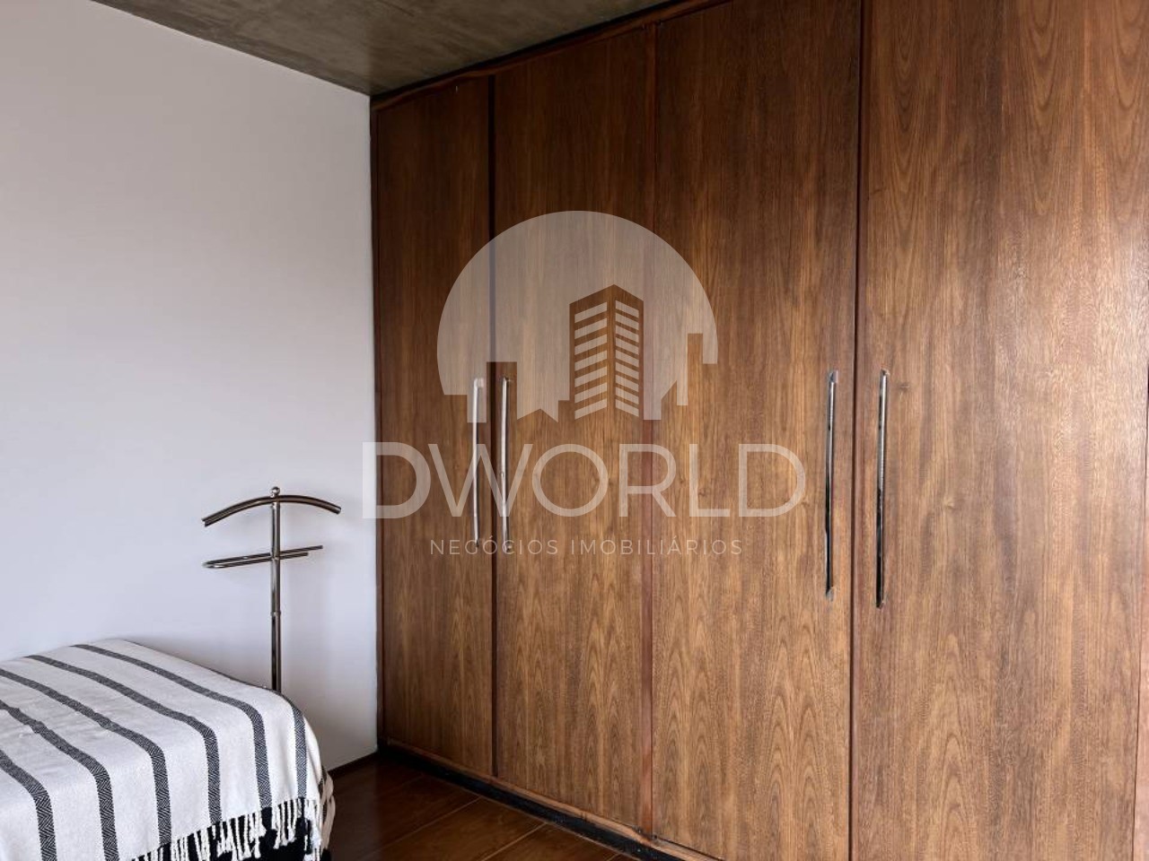 Apartamento à venda com 4 quartos, 250m² - Foto 8