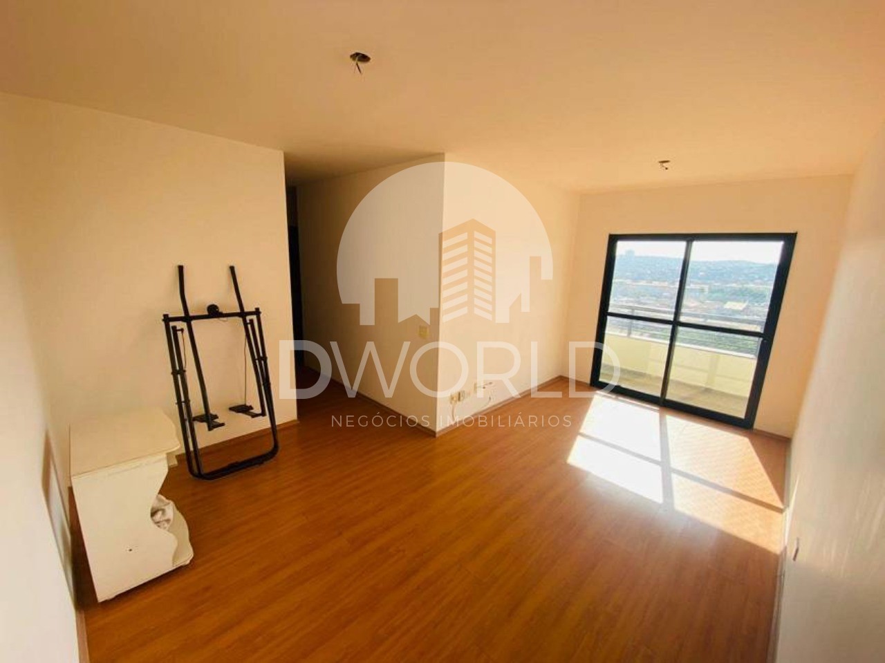 Apartamento à venda com 3 quartos, 74m² - Foto 1