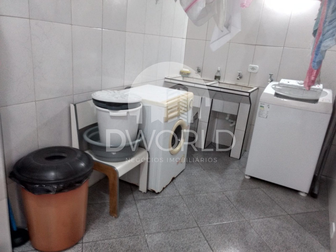 Sobrado à venda com 3 quartos, 218m² - Foto 11