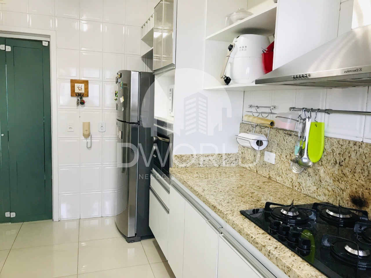 Apartamento para alugar com 3 quartos, 185m² - Foto 49