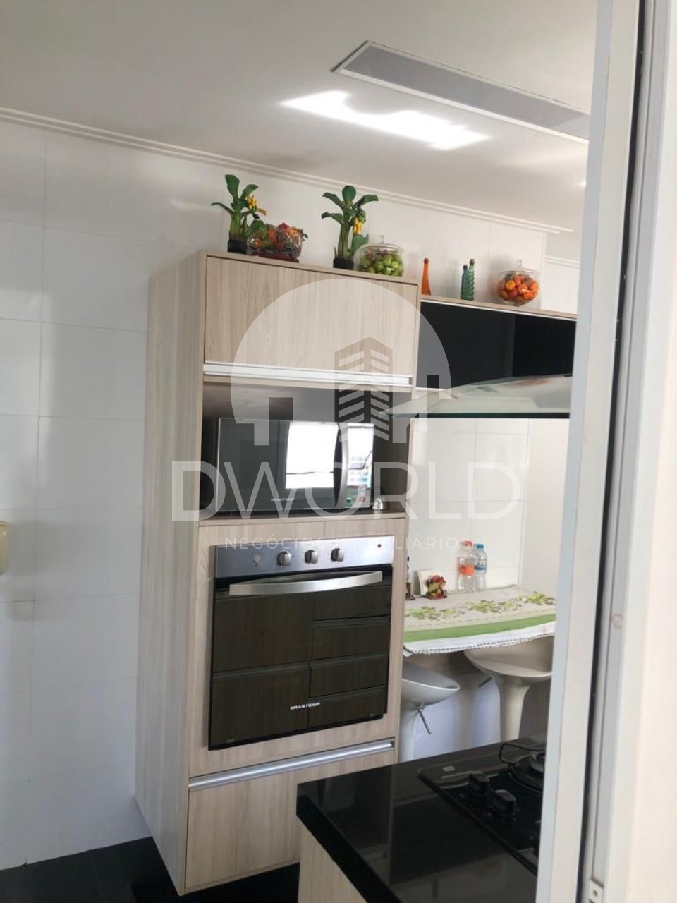 Apartamento à venda com 2 quartos, 107m² - Foto 8