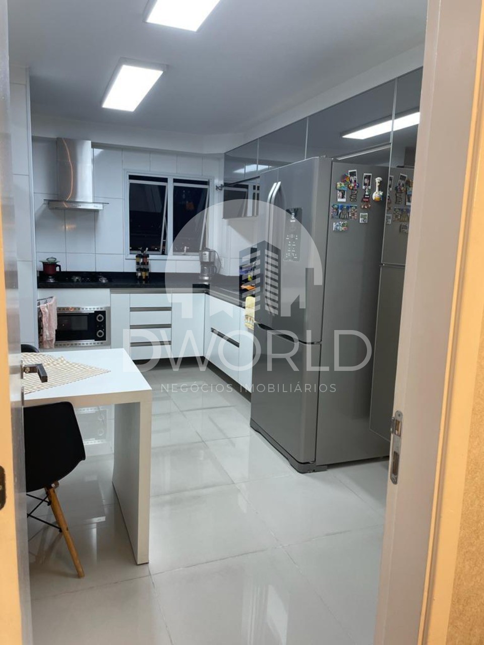 Apartamento à venda com 3 quartos, 128m² - Foto 17