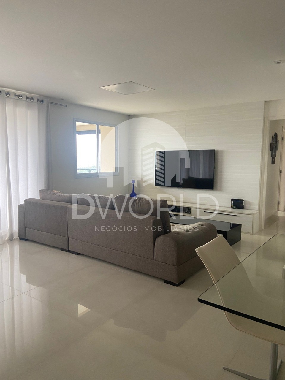 Apartamento à venda com 3 quartos, 140m² - Foto 3