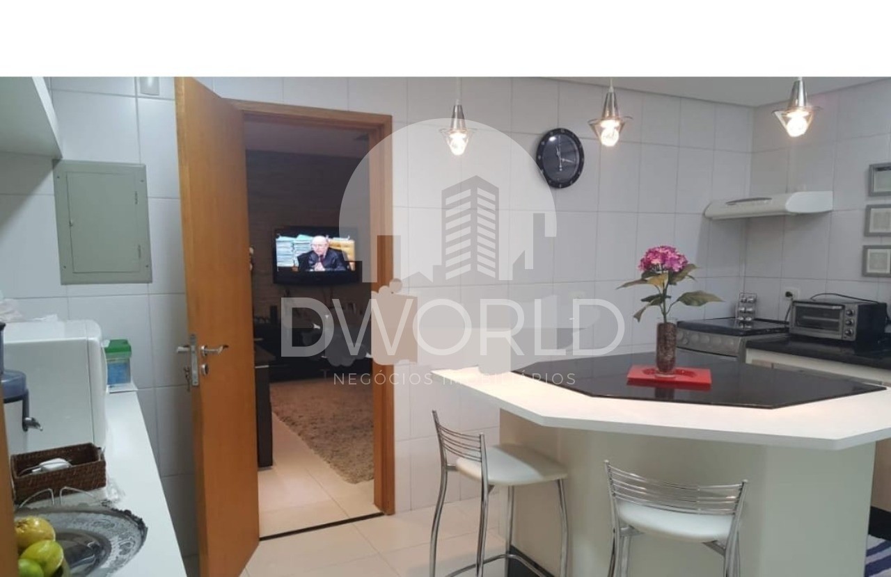 Apartamento à venda com 3 quartos, 130m² - Foto 4