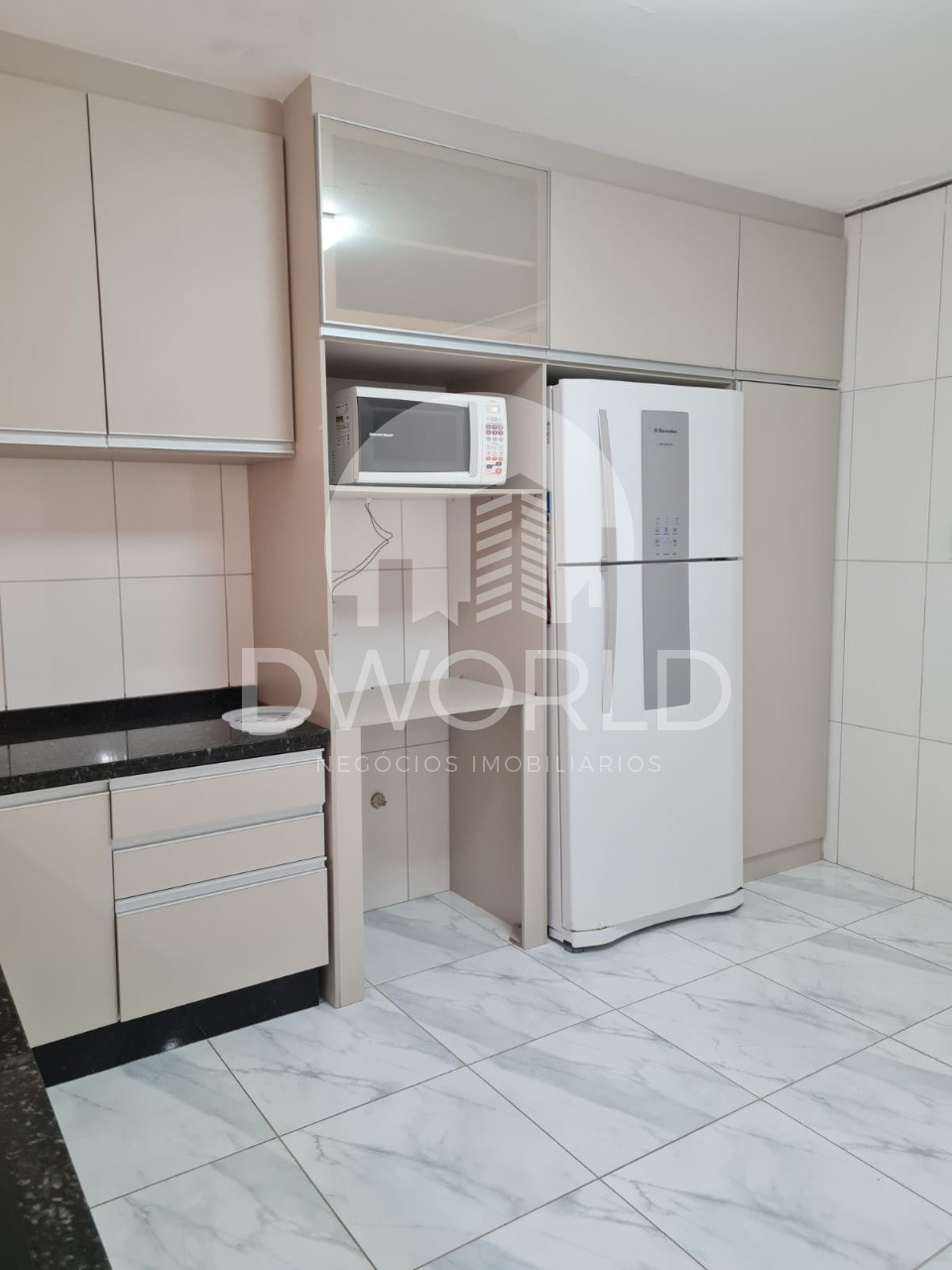 Sobrado à venda com 3 quartos, 192m² - Foto 2