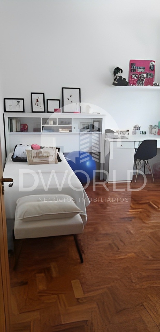 Apartamento à venda com 3 quartos, 200m² - Foto 15