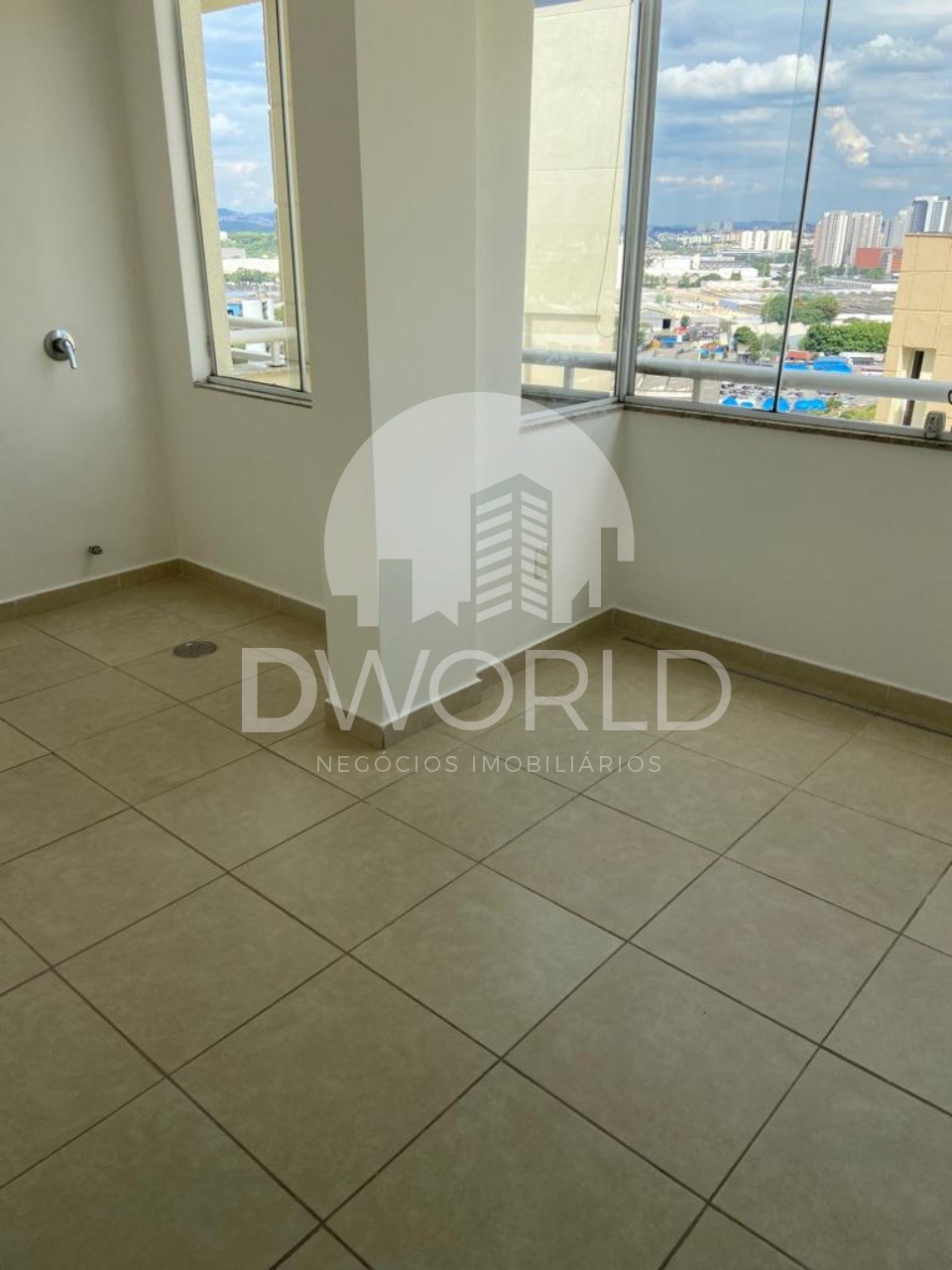 Apartamento à venda com 3 quartos, 227m² - Foto 5