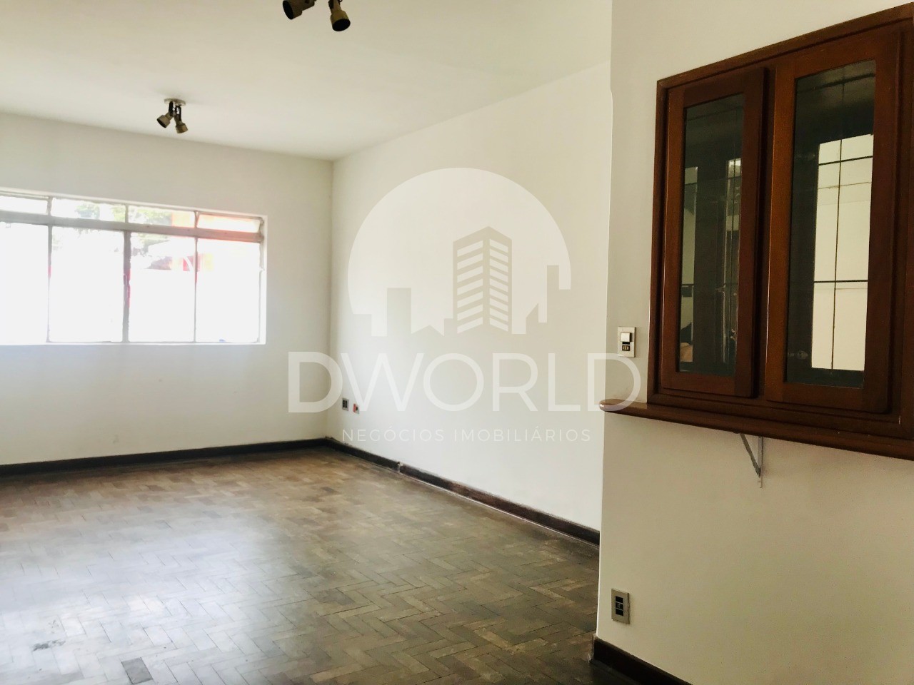 Apartamento para alugar com 3 quartos, 150m² - Foto 1