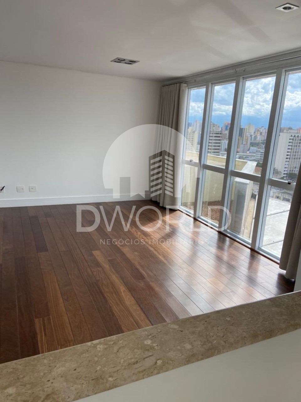 Apartamento à venda com 3 quartos, 227m² - Foto 13