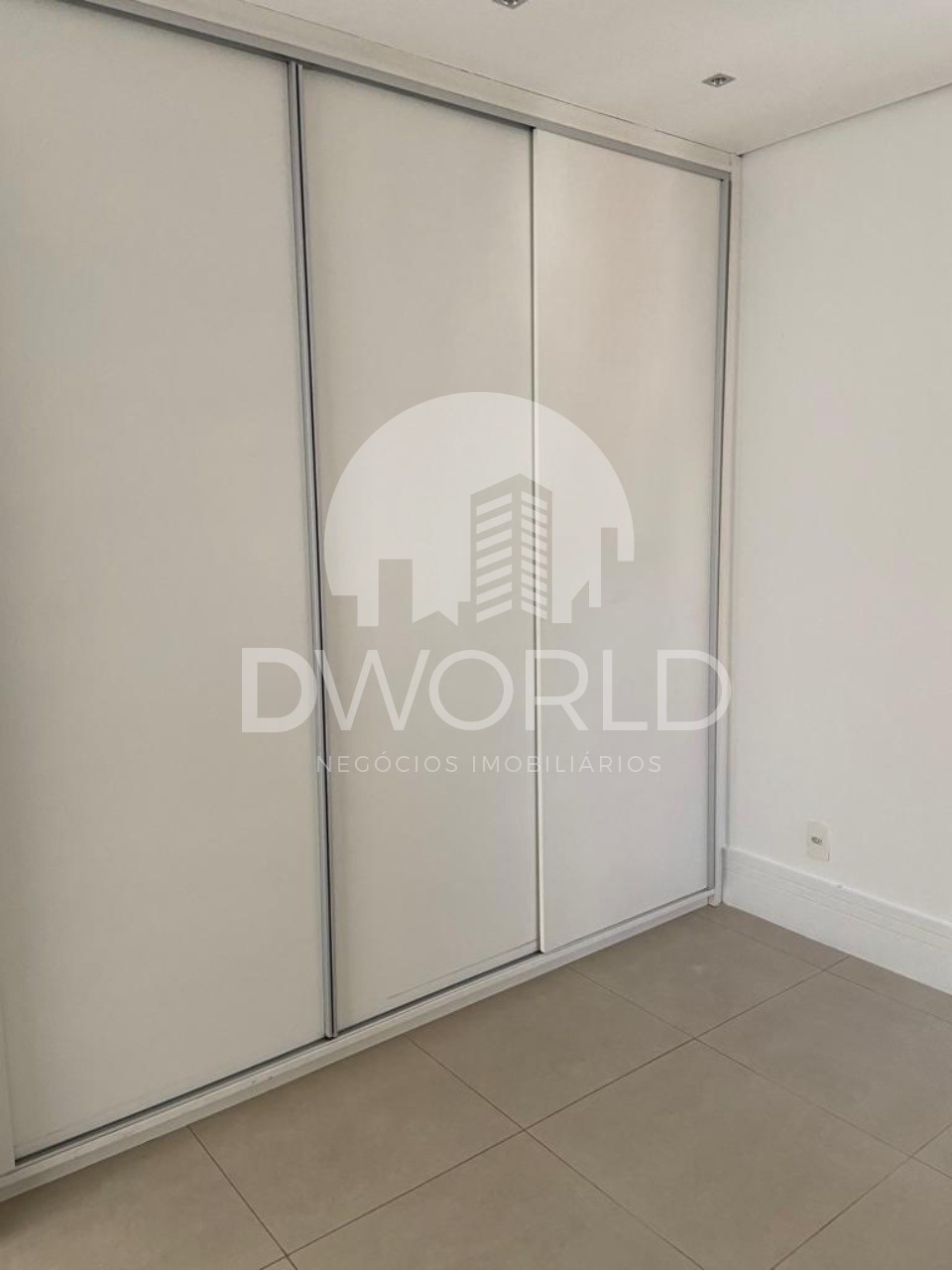 Apartamento à venda com 3 quartos, 227m² - Foto 25