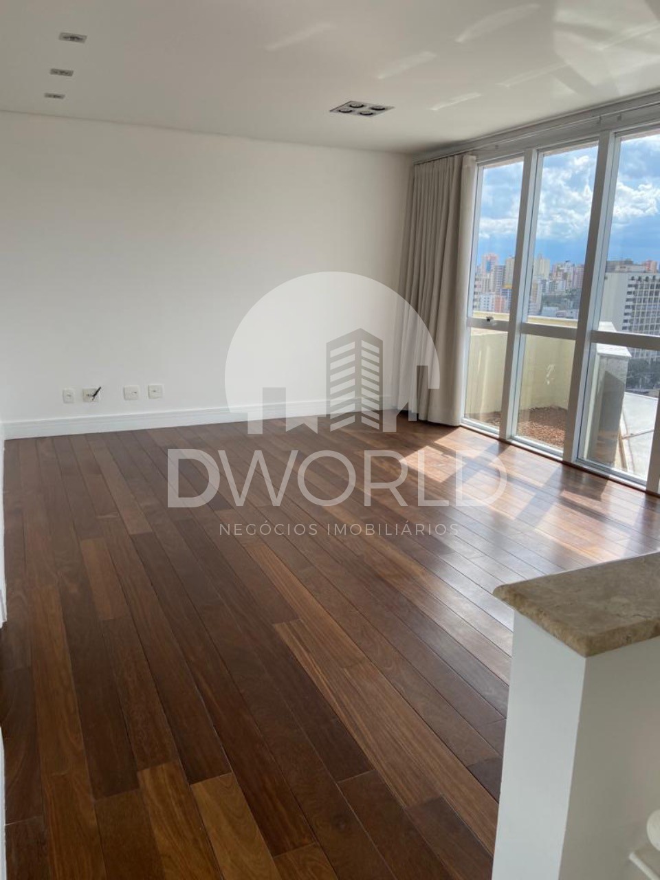 Apartamento à venda com 3 quartos, 227m² - Foto 12