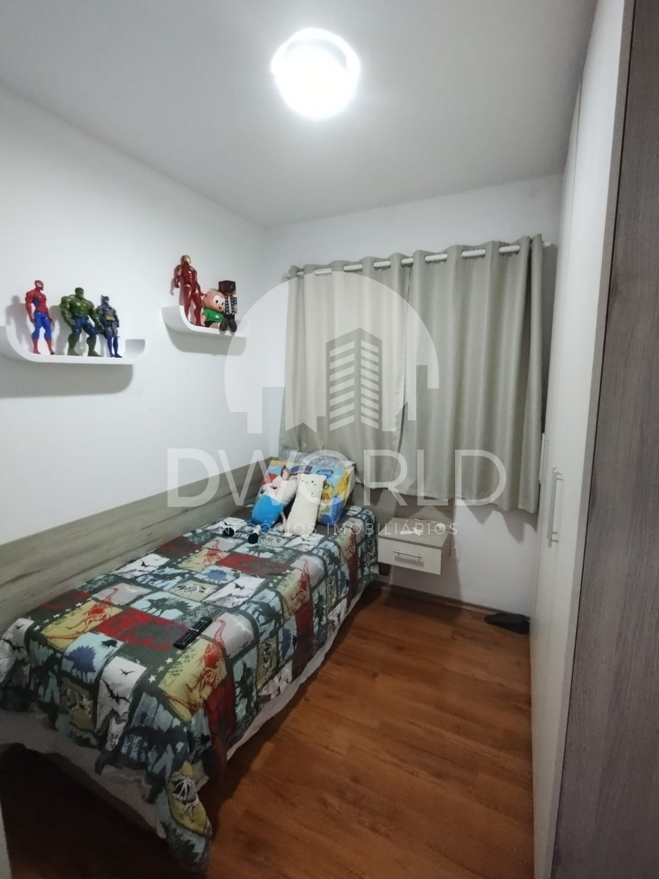 Apartamento à venda com 3 quartos, 107m² - Foto 13