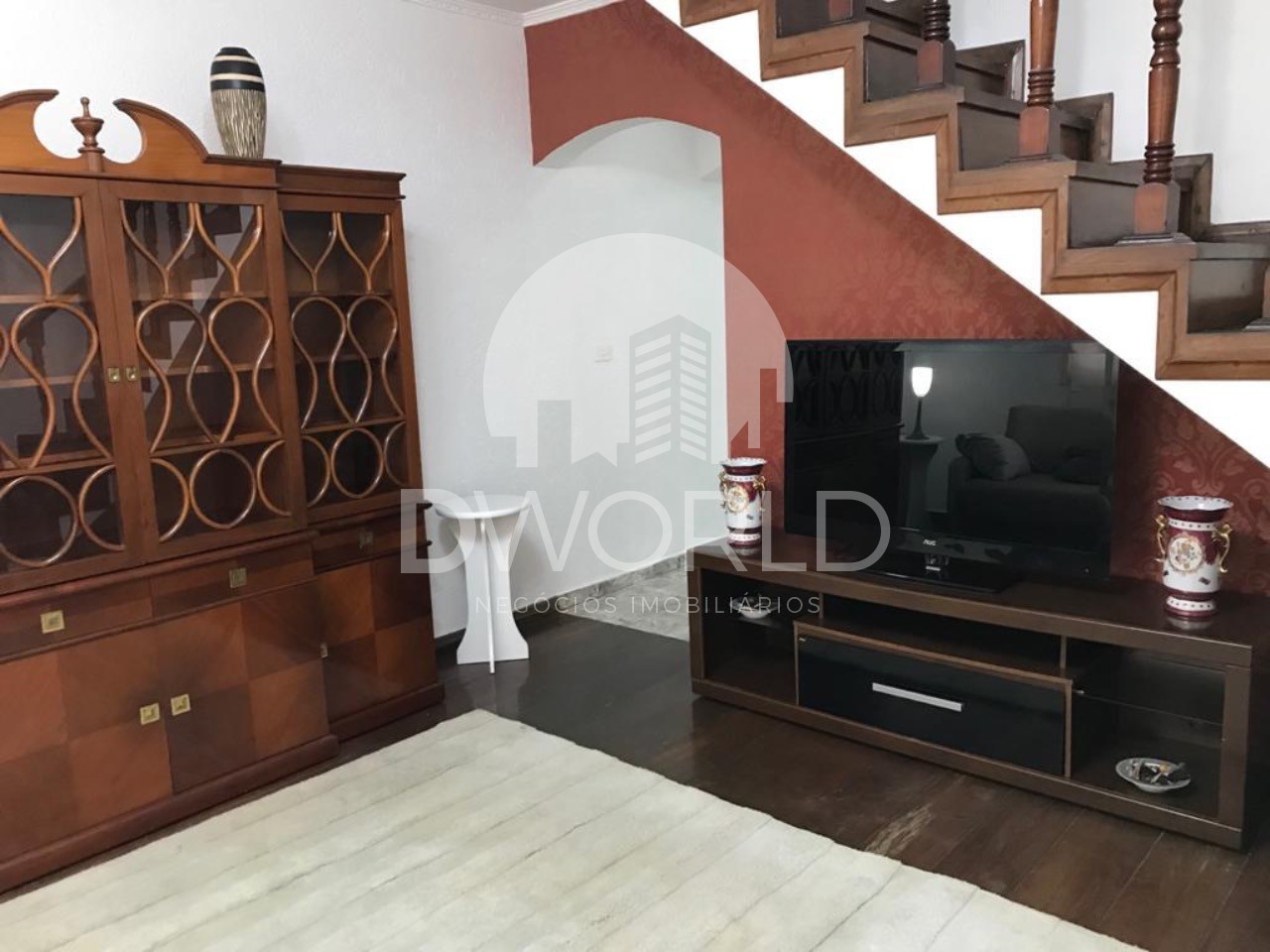 Sobrado à venda com 3 quartos, 240m² - Foto 2