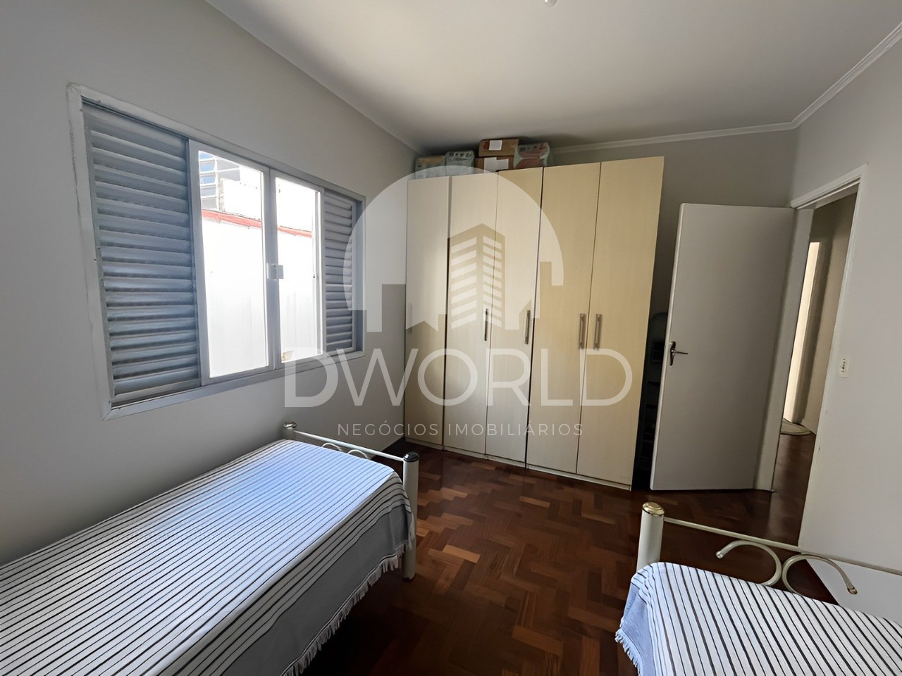 Casa à venda com 2 quartos, 184m² - Foto 12