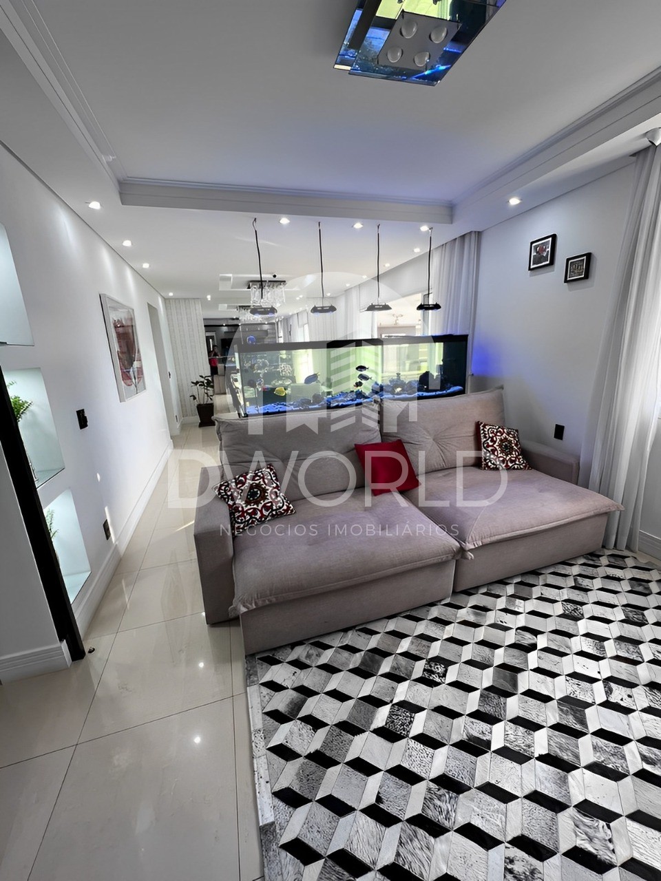 Apartamento à venda com 3 quartos, 107m² - Foto 6