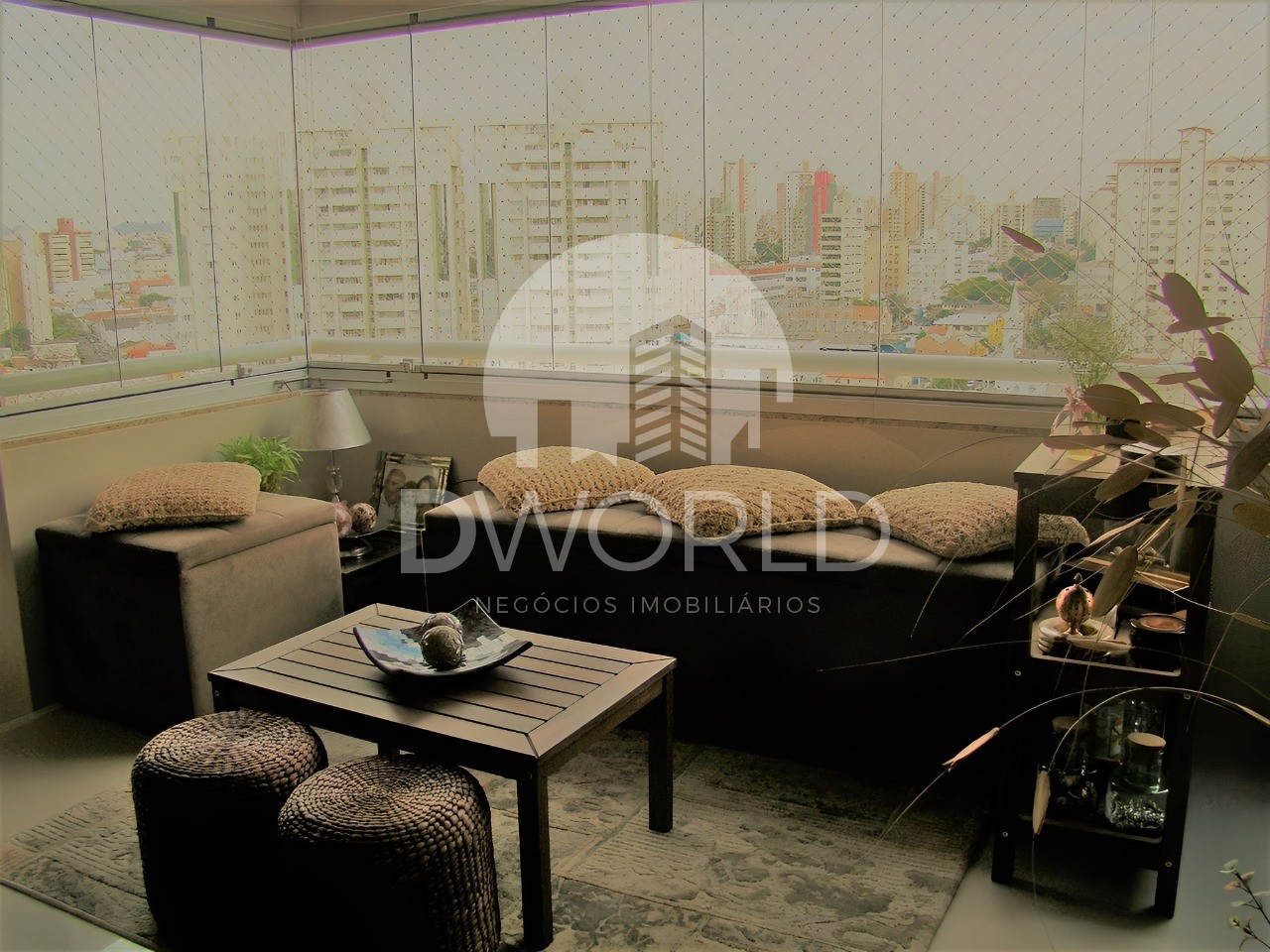 Apartamento à venda com 3 quartos, 128m² - Foto 1