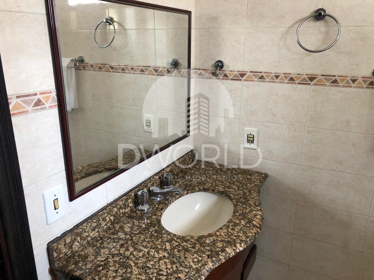 Apartamento à venda com 2 quartos, 70m² - Foto 13