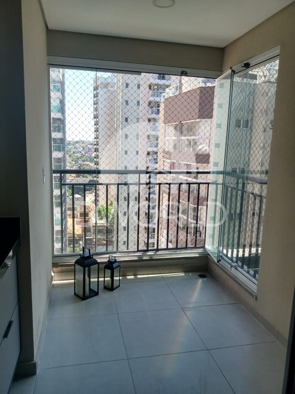 Apartamento à venda com 2 quartos, 67m² - Foto 2