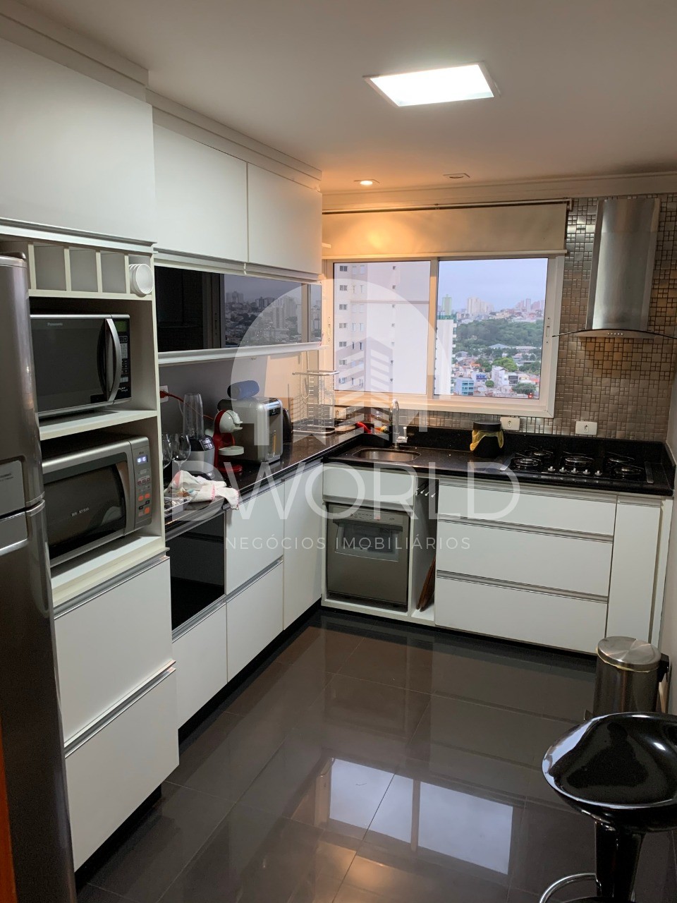 Apartamento à venda com 2 quartos, 104m² - Foto 10