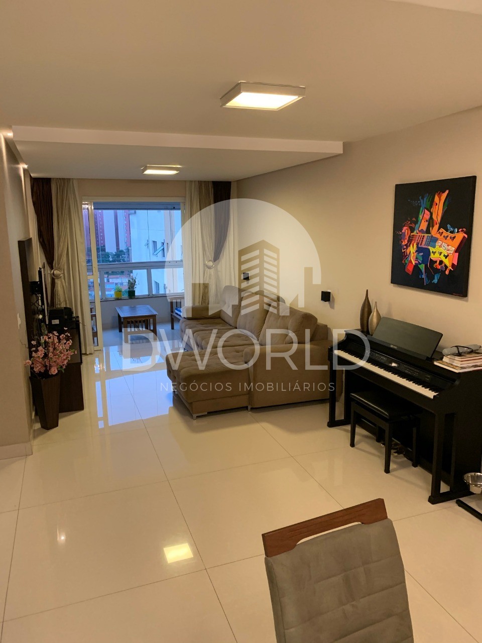 Apartamento à venda com 2 quartos, 104m² - Foto 5