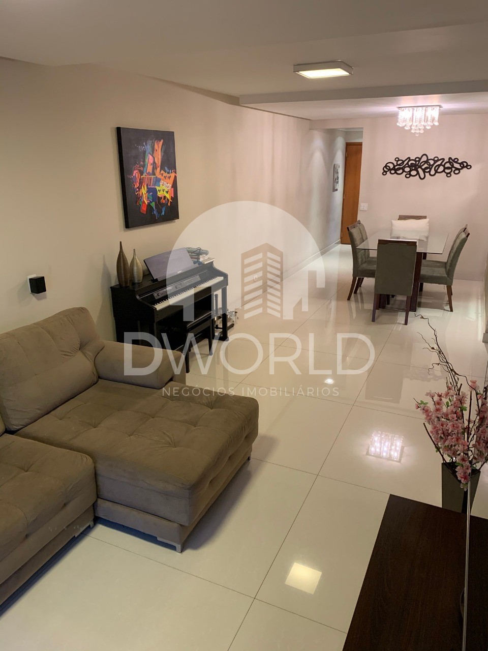 Apartamento à venda com 2 quartos, 104m² - Foto 2