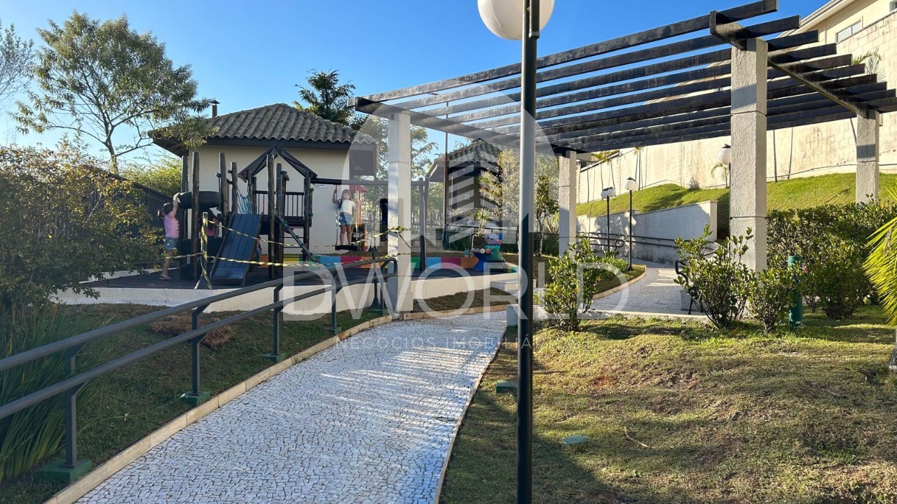 Sobrado à venda com 4 quartos, 158m² - Foto 2