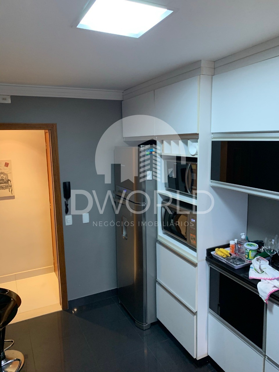 Apartamento à venda com 2 quartos, 104m² - Foto 11