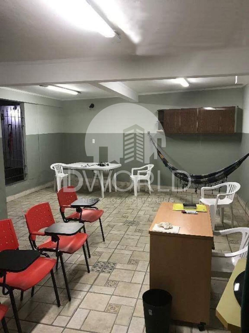 Casa à venda com 3 quartos, 300m² - Foto 6