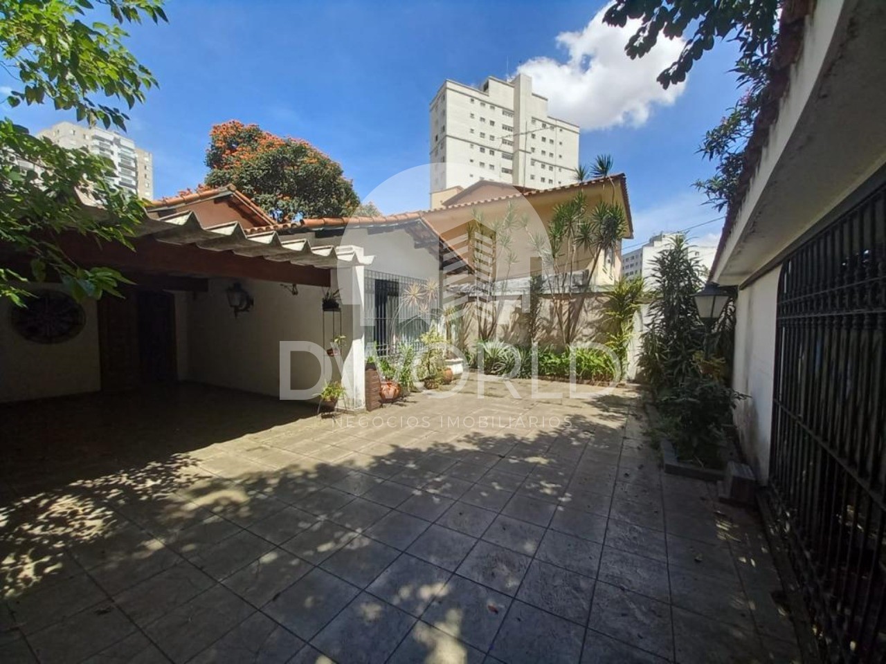 Casa à venda com 3 quartos, 300m² - Foto 30